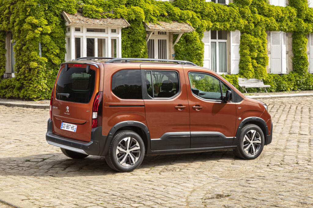 peugeot-e-rifter