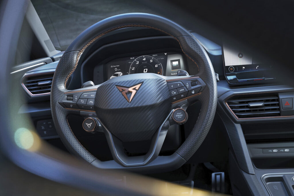 cupra leon vz carbon