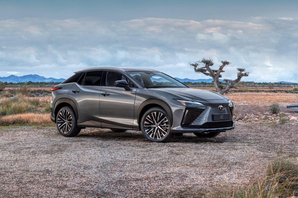 Lexus RZ