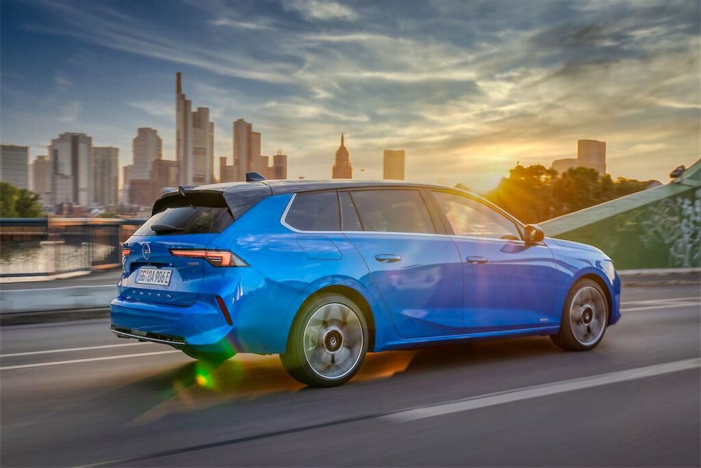 opel astra wagon