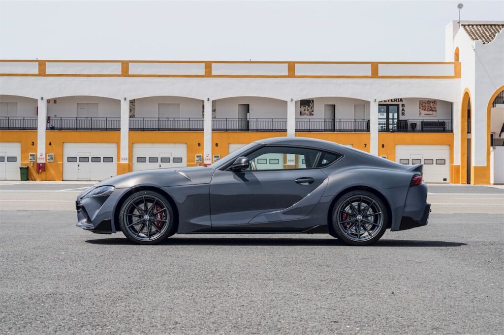 toyota supra manuale