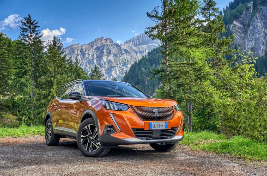 peugeot e-2008