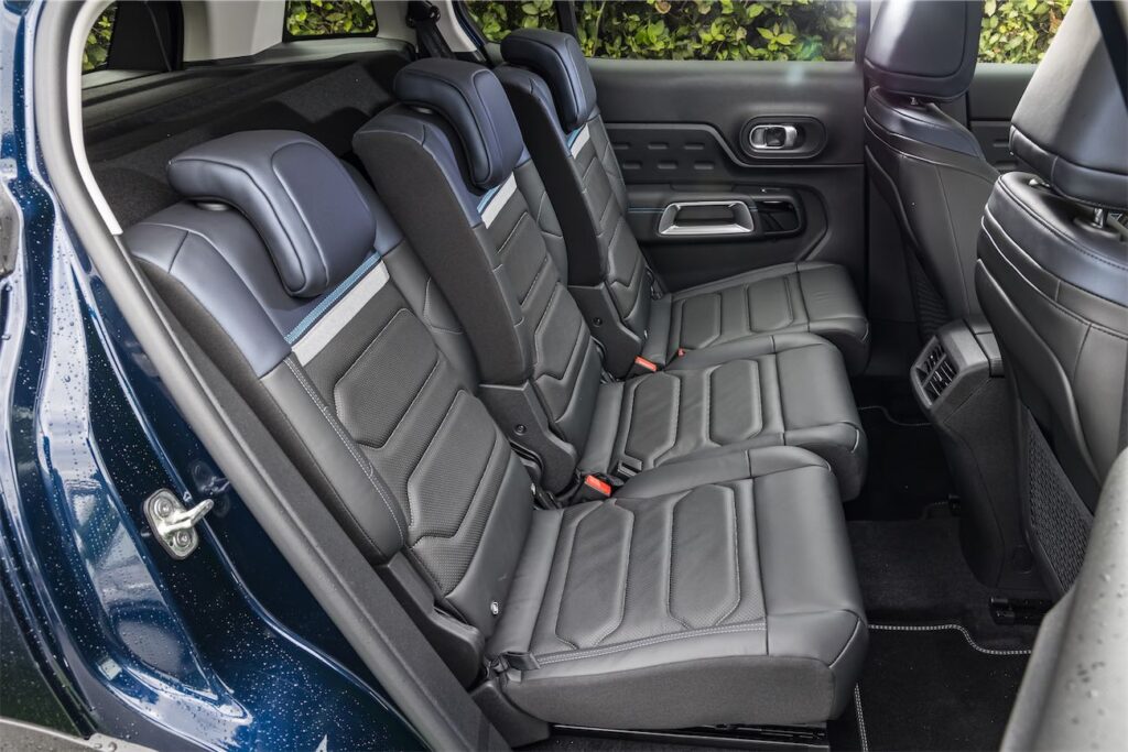 citroen c5 aircross sedili posteriori