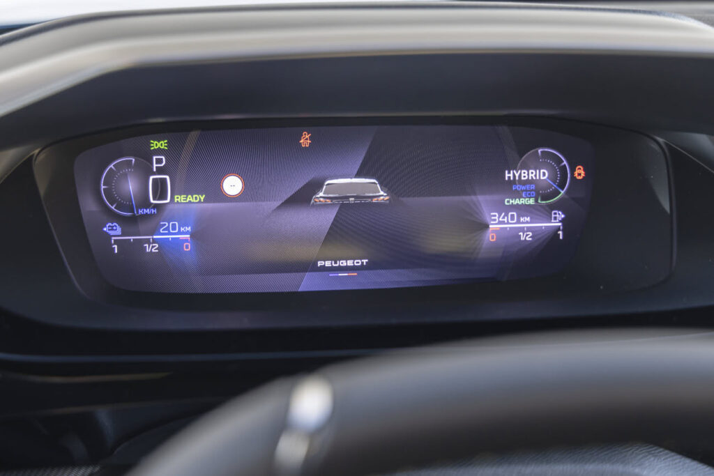 peugeot 408 strumentazione