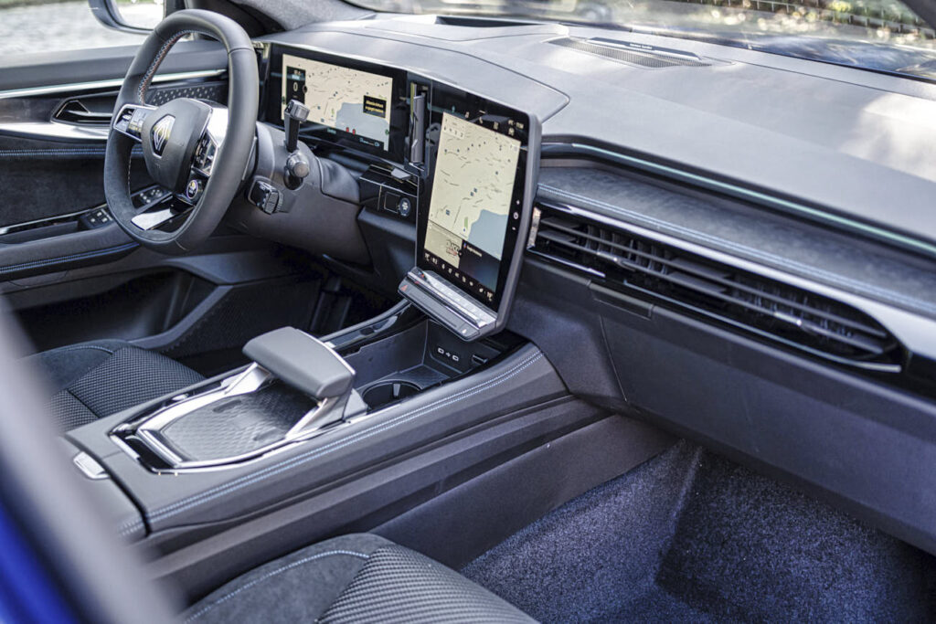 Renault AUSTRAL cockpit