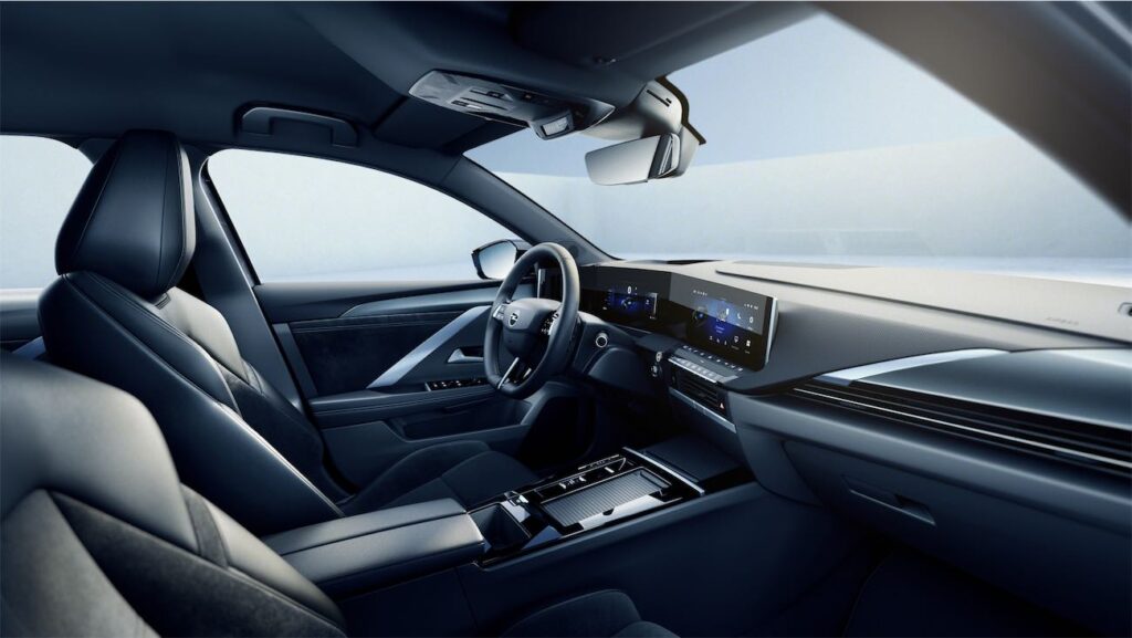 opel astra elettrico cockpit