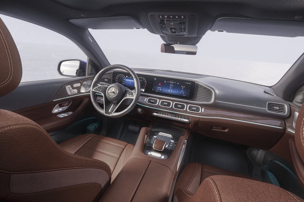mercedes-benz gle cockpit