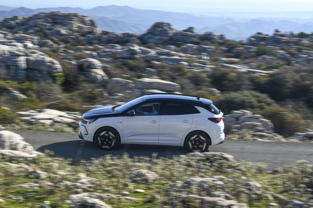 opel grandland gse