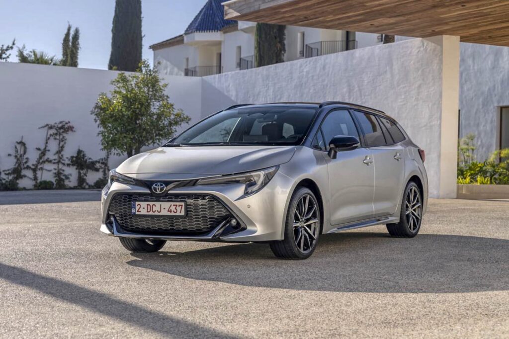 toyota corolla touring sports