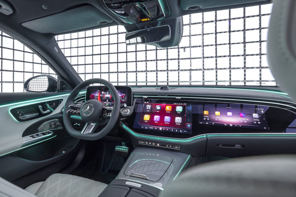 mercedes benz classe e cockpit