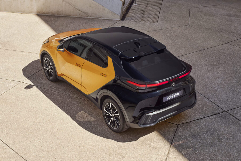 nuovo toyota c-hr