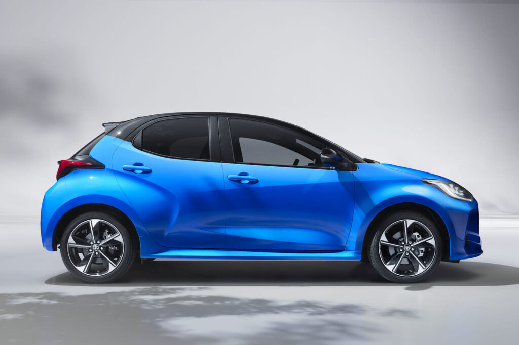 toyota yaris hybrid 130