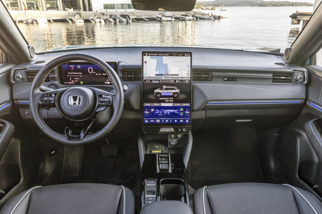honda e:ny1 cockpit