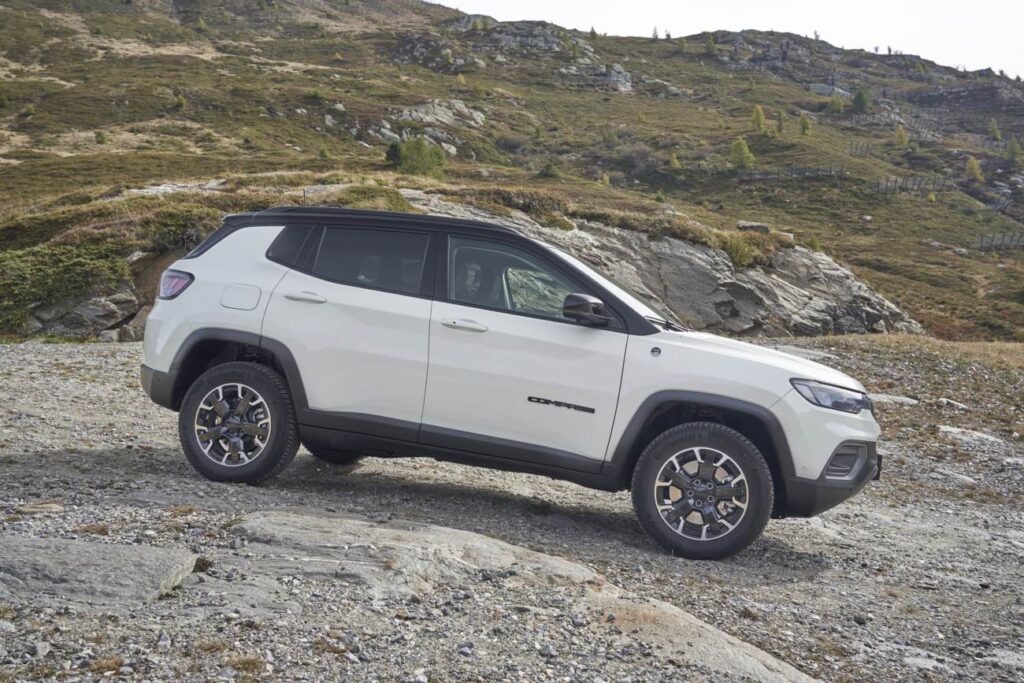 JeepCompass4xeTrailhawk