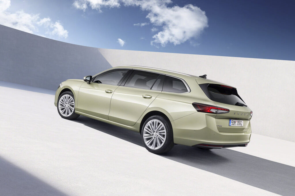 skoda superb