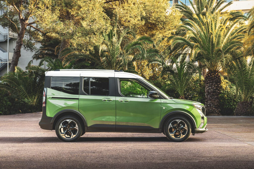 ford tourneo courier
