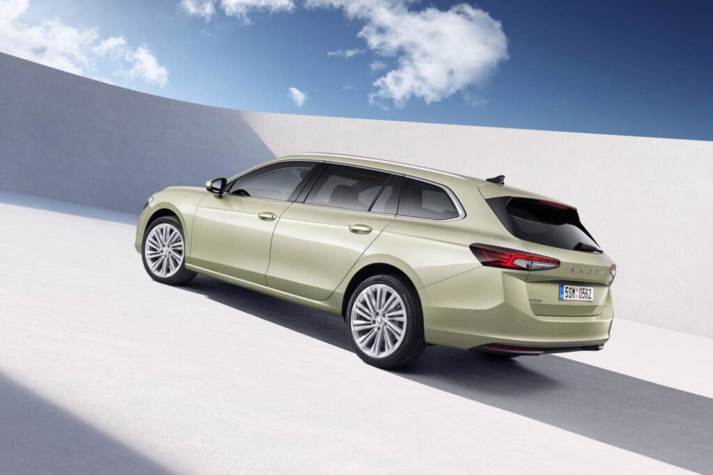 skoda superb wagon