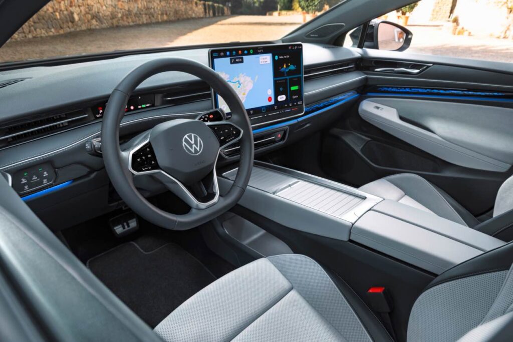 volkswagen id7 tourer cockpit