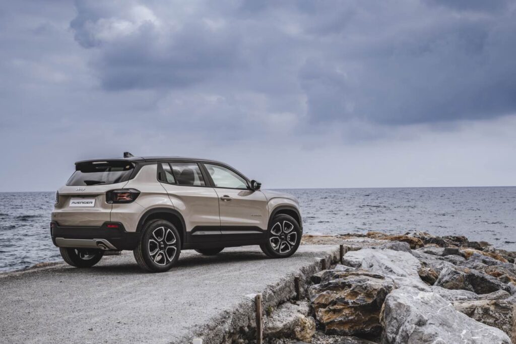 jeep avenger