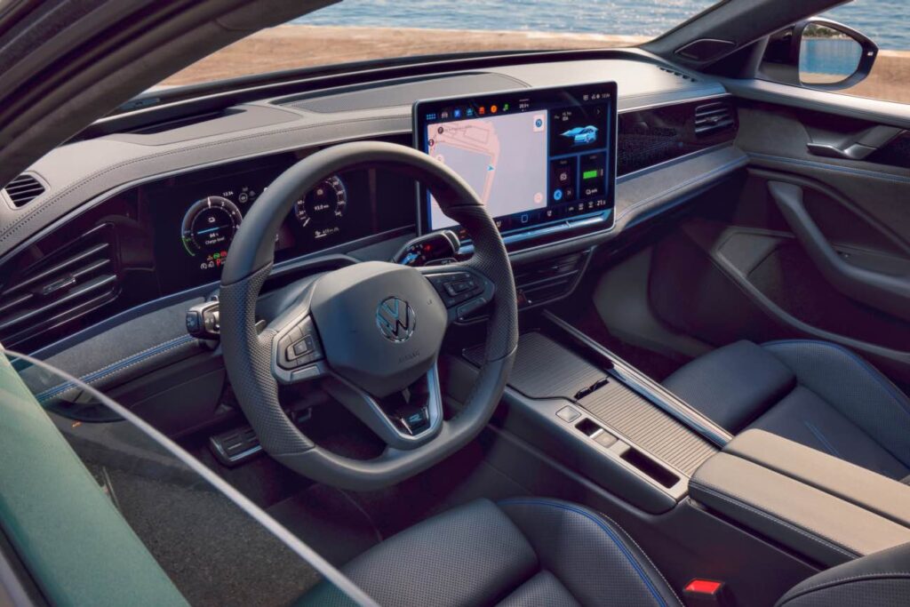 volkswagen passat variant cockpit