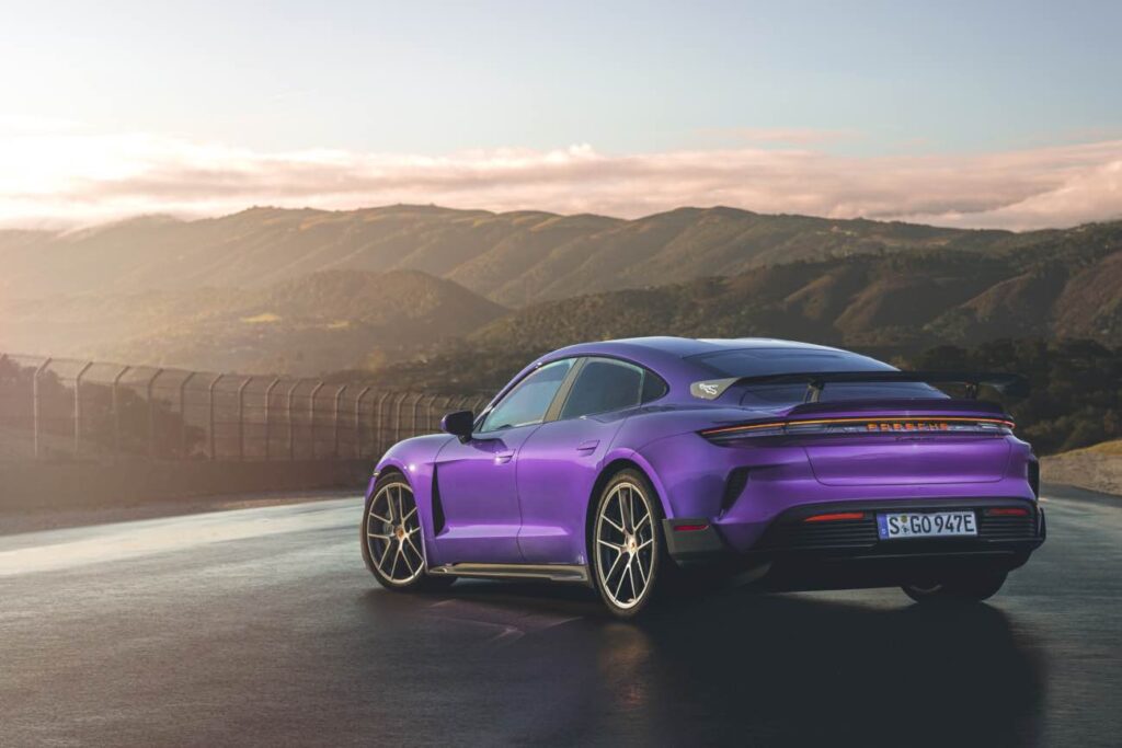 porsche taycan turbo gt